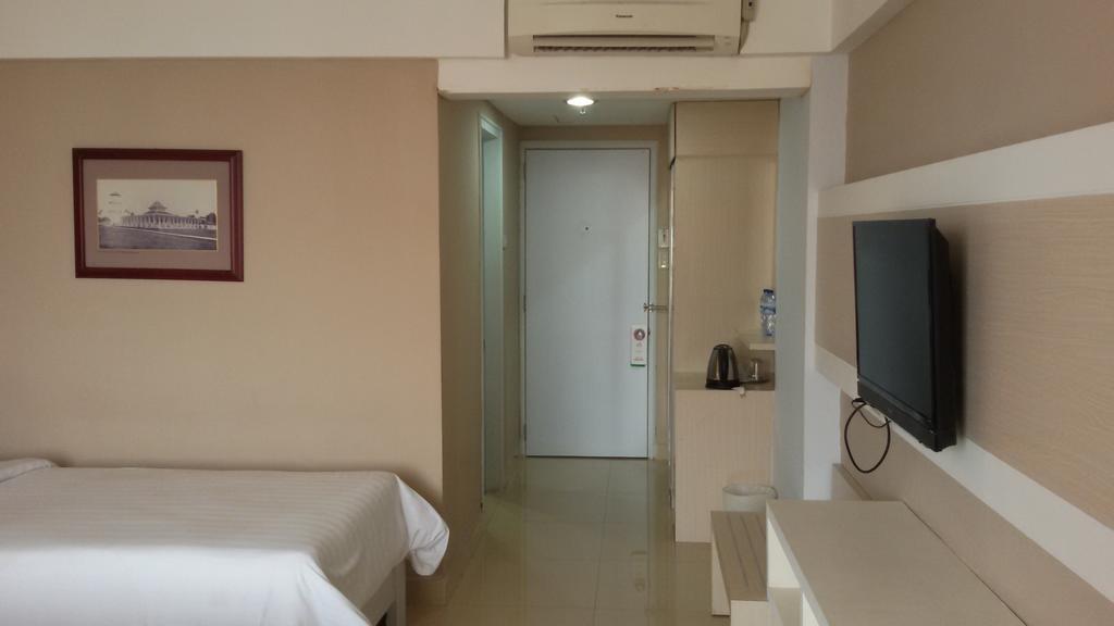 Hotel Sandjaja Palembang Exterior photo